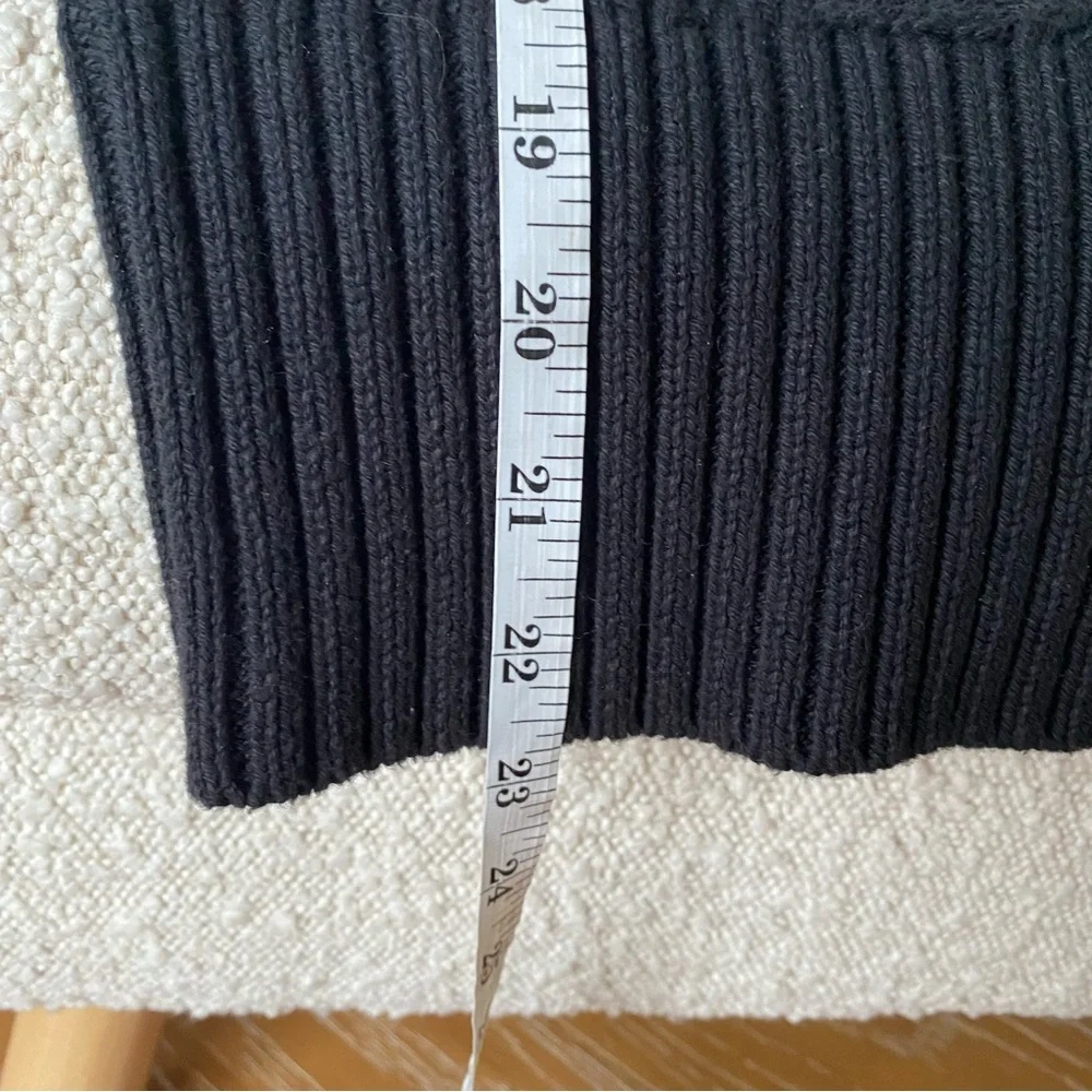 J.Crew Black Mockneck center cable-knit sweater size XXS